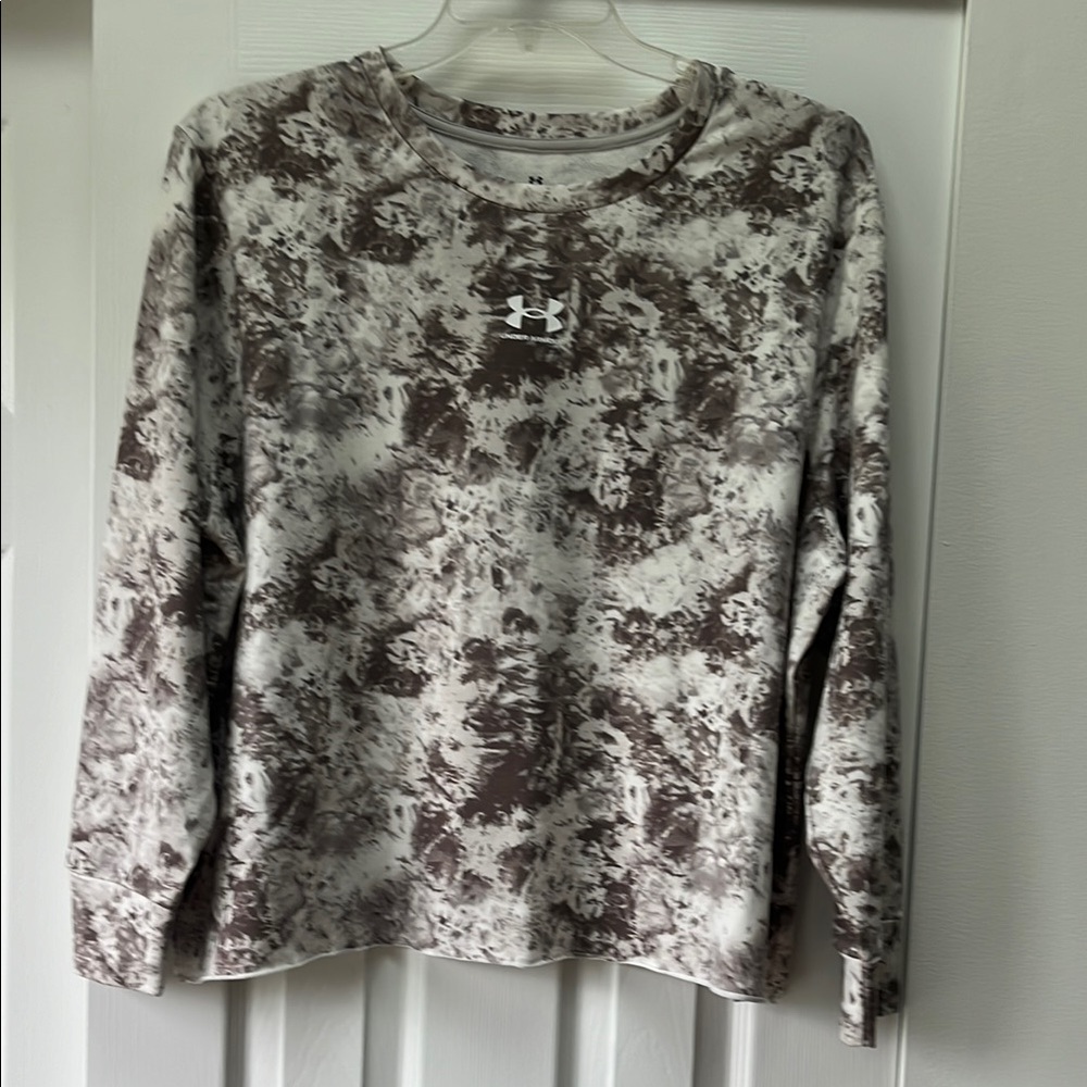 Camo Under Armour Sweatshirt